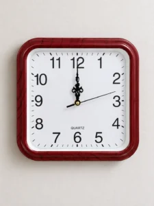 Настенные часы Quartz 669M