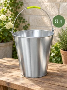 Găleată zincată cu mâner metalic, 8 L